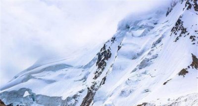 ​中国十大最美雪山排行榜 梅里雪山位列第一
