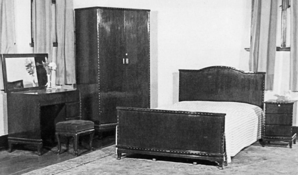 包含夏娃之秀魔力挺内衣的词条