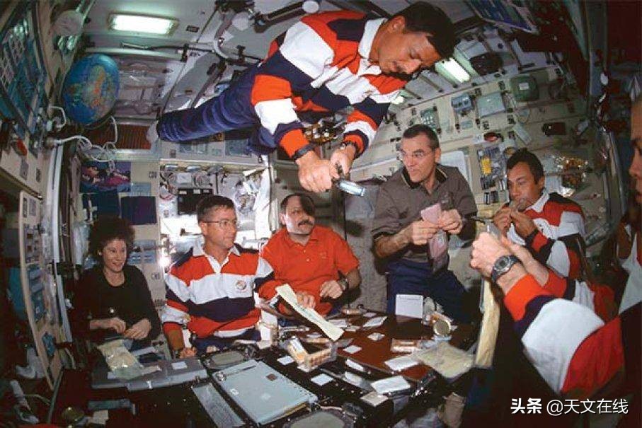 人类为什么要探索太空 对人类有什么好处