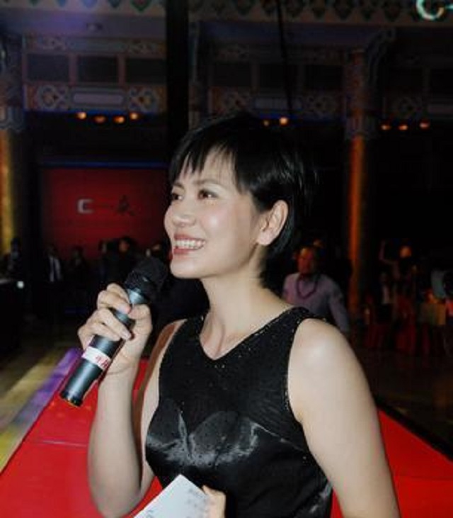 央视沈冰在监狱照片(央视前主播柴静被捕)