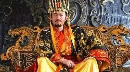 秦始皇比刘邦大几岁,秦始皇和刘邦相差多大岁数