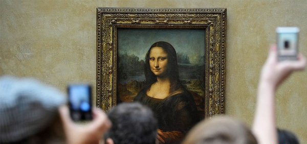 蒙娜丽莎的浅笑搁大400倍,揭秘蒙娜丽莎搁大后隐蔽的神秘