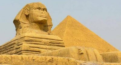 ​狮身人面像的可怕之谜（耳朵后有个隐的开关才是真正秘密）