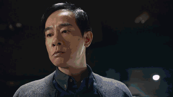 陈小春山鸡系列电影(山鸡变凤凰这部情怀满满的港剧让我看到不一样的陈小春)(19)