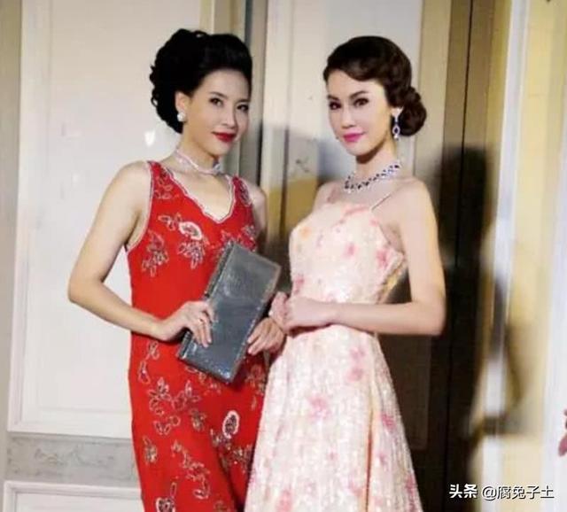 不一样的美男子泰国电视剧合集(泰国版森林里的野蛮女友名门绅士之缘定芳林)(2)