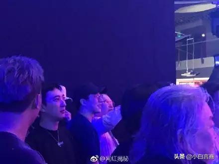 房祖名小的时候跟成龙拍过电影吗(曾丑闻缠身的房祖名摇身一变成大导演)(33)