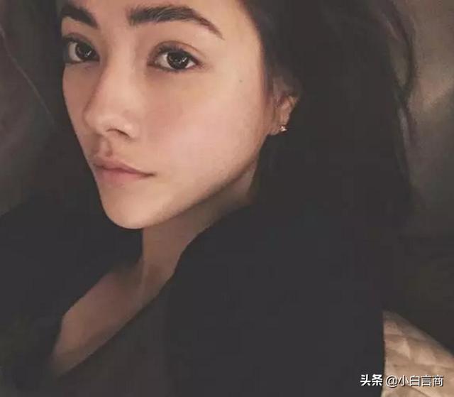 房祖名小的时候跟成龙拍过电影吗(曾丑闻缠身的房祖名摇身一变成大导演)(31)