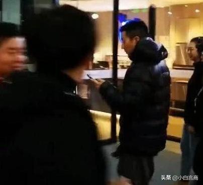 房祖名小的时候跟成龙拍过电影吗(曾丑闻缠身的房祖名摇身一变成大导演)(10)