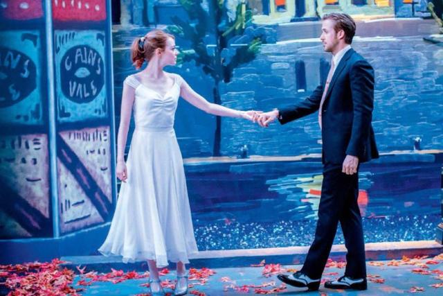 近5年首映票房最高的十部电影(回顾影评家最青睐的十大电影)(16)