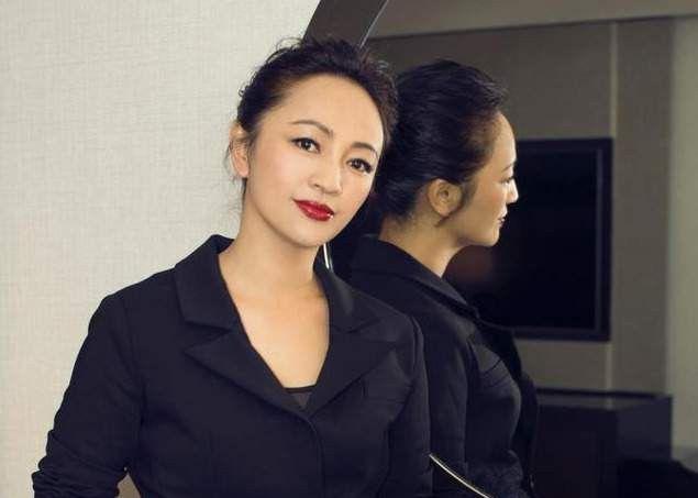 罗海琼演过双胞胎电视剧(相逢时节主演罗海琼)(44)