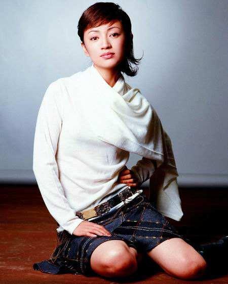 罗海琼演过双胞胎电视剧(相逢时节主演罗海琼)(30)