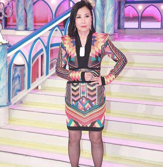 罗家英汪明荃年轻时(香港电视界的一姐汪明荃)(20)