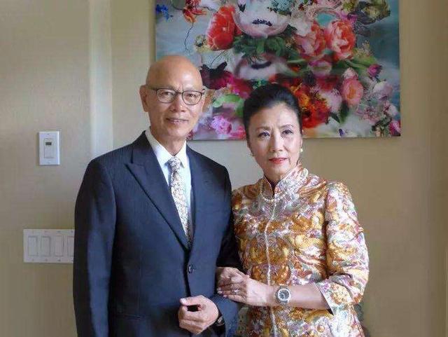 罗家英汪明荃年轻时(香港电视界的一姐汪明荃)(27)