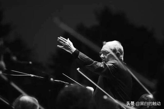 推荐十部经典电影的背景音乐(五首撼人心魄的电影配乐)(16)