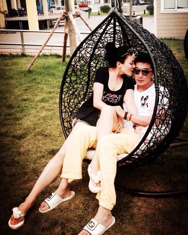 俞飞鸿邵峰主演的电视剧(邵峰惊现玫瑰之战)(23)