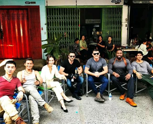 战狼2这才是猛女该看的电影（战狼2女主动作新片终于来了）(2)