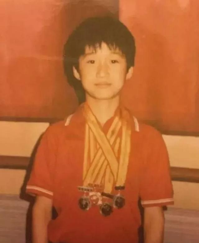 战狼电影中吴京的背后故事（从狼牙到）(3)