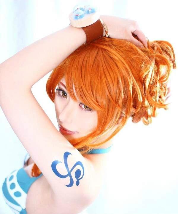 cos海贼王高清壁纸女帝（一张难求的良心COS）(4)