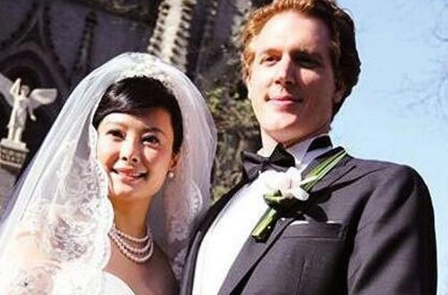 海岩演的全部电视剧(同是演海岩剧走红)(3)