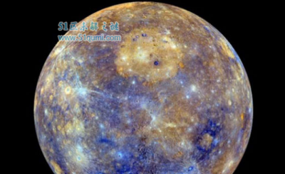 ​太阳系中最小的行星水星,在太阳的照射下才华瞅睹