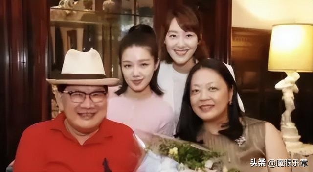 上海电视台里本土主持（上海台的后浪主持人）(6)