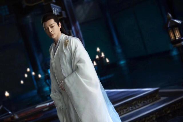 冯绍峰主演的爱情电影有哪些(冯绍峰灼灼风流出演美强惨)(19)