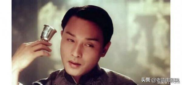 人生必看10大国产经典电影（老陈力推全网公认的15部国产经典文艺电影）(15)