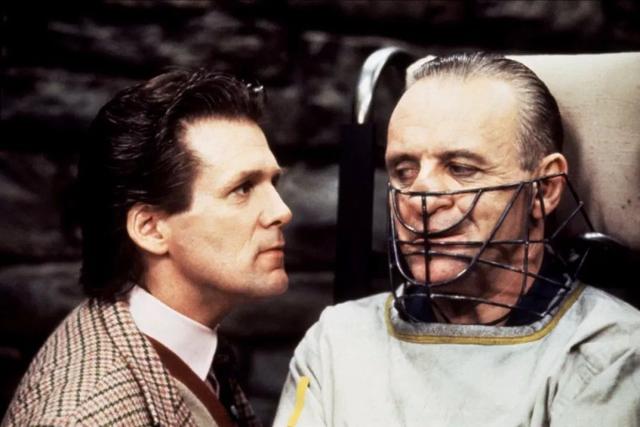 沉默的羔羊电影深度解析（沉默的羔羊第一惊悚片）(14)