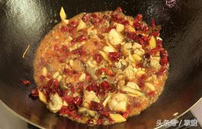 干锅牛蛙的14种做法大全(教你做鲜嫩多汁的干锅牛蛙)(13)