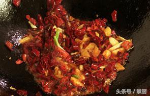 干锅牛蛙的14种做法大全(教你做鲜嫩多汁的干锅牛蛙)(8)