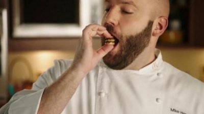 ​世界上最小的汉堡是什么：mini巨无霸汉堡