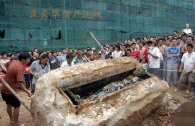 ​1949年台湾振动寰球的借尸还魂事变 尸身从棺材爬起_小说