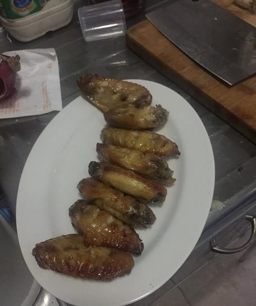 电烤箱烤鸡翅多长时间是温度多少