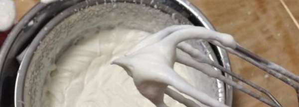 安佳奶油怎么打发,安佳淡奶油怎样打发定型好图11