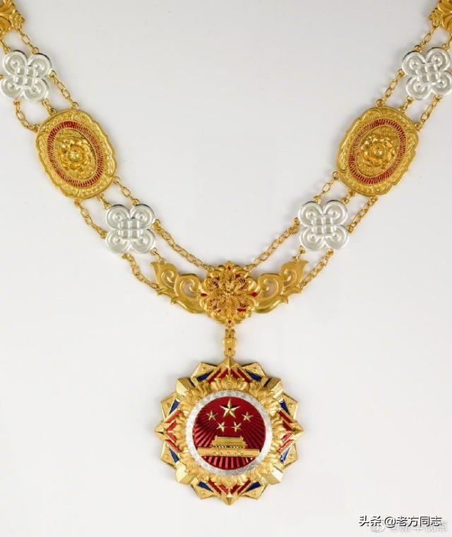 国家勋章跟国家荣誉谁授予（国家勋章和国家荣誉称号有什么不同）(2)