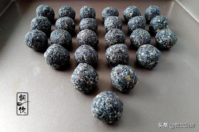 怎样做元宵馅的方法（制作元宵馅记住3个）(1)