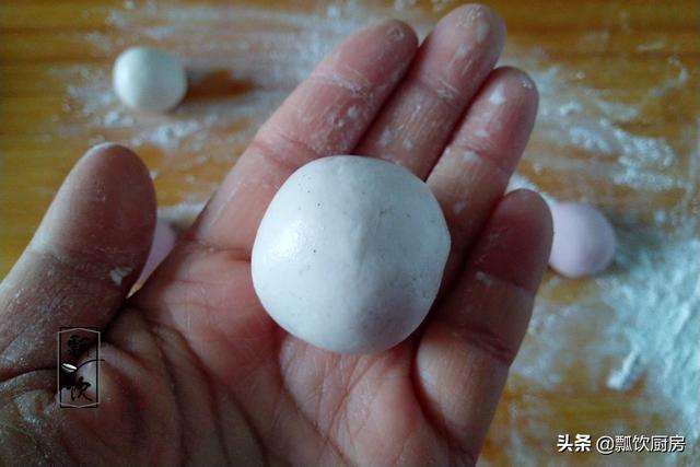 怎样做元宵馅的方法（制作元宵馅记住3个）(9)
