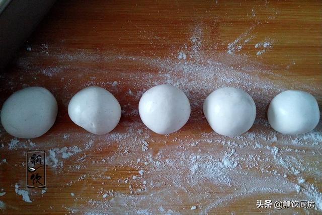 怎样做元宵馅的方法（制作元宵馅记住3个）(10)