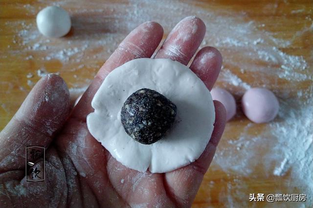 怎样做元宵馅的方法（制作元宵馅记住3个）(8)