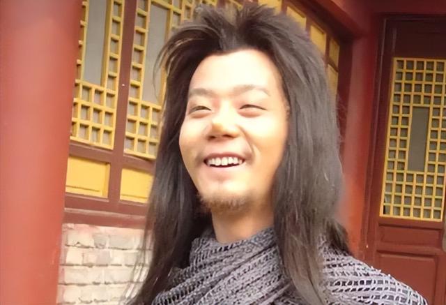 福贵大结局解析（17年后再看福贵男主被遗忘）(4)