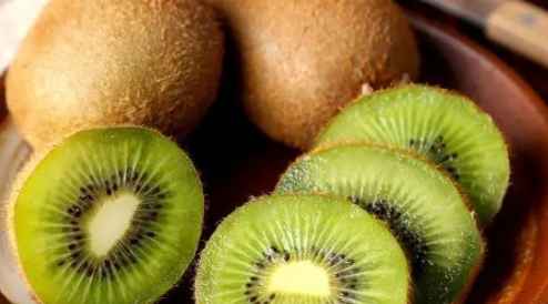 猕猴桃奇异果的区别,猕猴桃和奇异果的区别在哪里图2