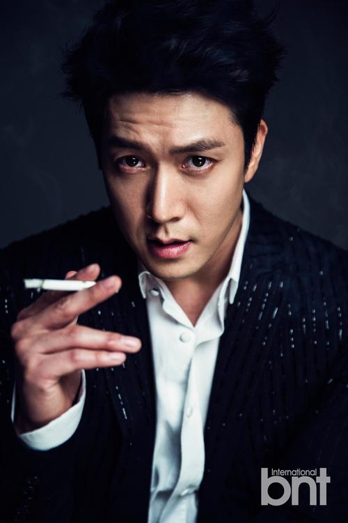 赵显宰(赵显宰韩彩英的电视剧) 赵显宰(赵显宰韩彩英的电视剧)