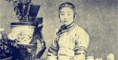 ​揭秘中国盘古女子缠脚后脚会长成什么样