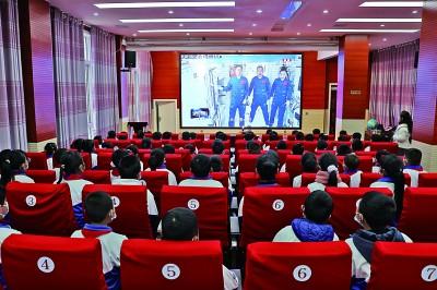 天宫课堂第二次太空授课课程（欢迎来到太空教师）(3)