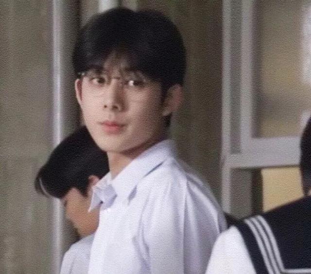 如何评价柏原崇的长相（日本世纪末的美少年）(22)