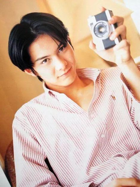 如何评价柏原崇的长相（日本世纪末的美少年）(52)