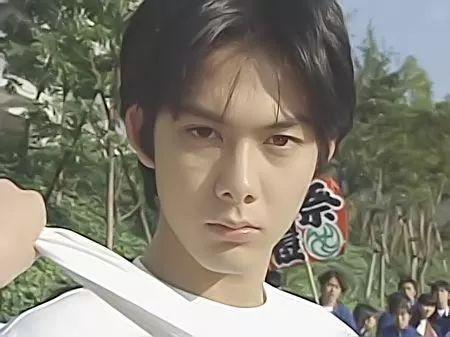 如何评价柏原崇的长相（日本世纪末的美少年）(33)
