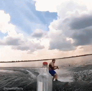 踢瓶盖挑战是谁发起的（怎么突然全网都开始踢瓶盖了）(37)