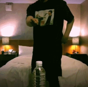 踢瓶盖挑战是谁发起的（怎么突然全网都开始踢瓶盖了）(25)