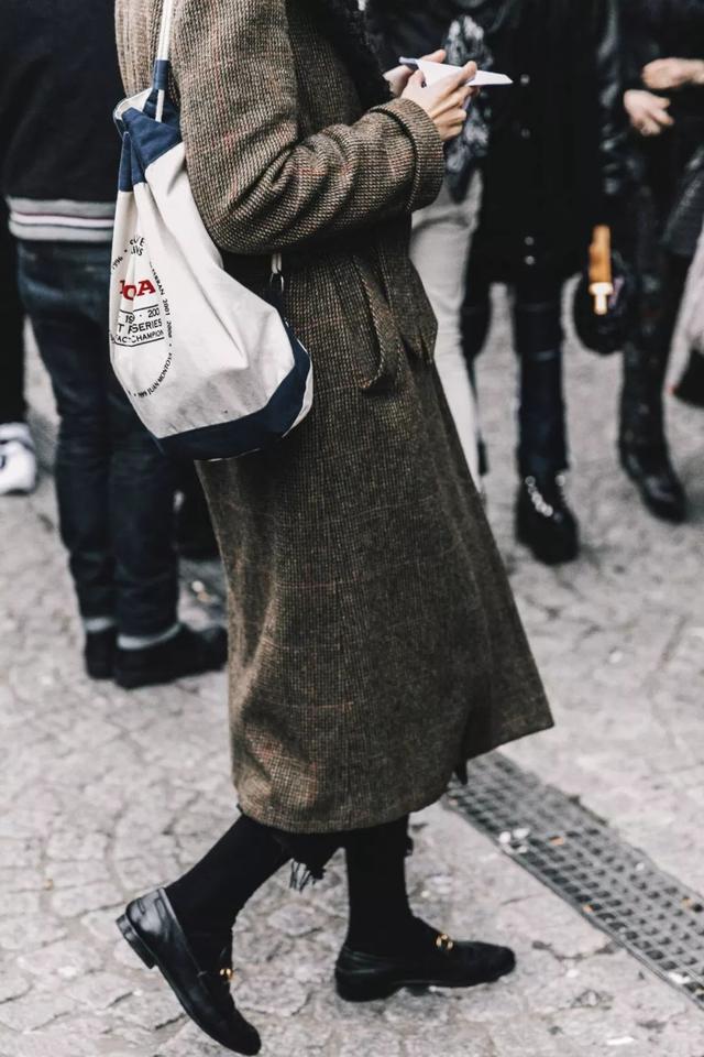 秋冬穿什么打底袜（秋冬必备的打底袜）(24)